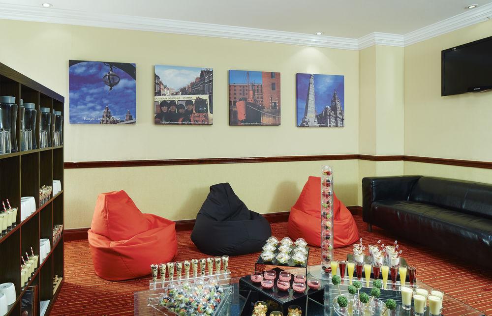 Hotel Delta By Marriott Centre 4*