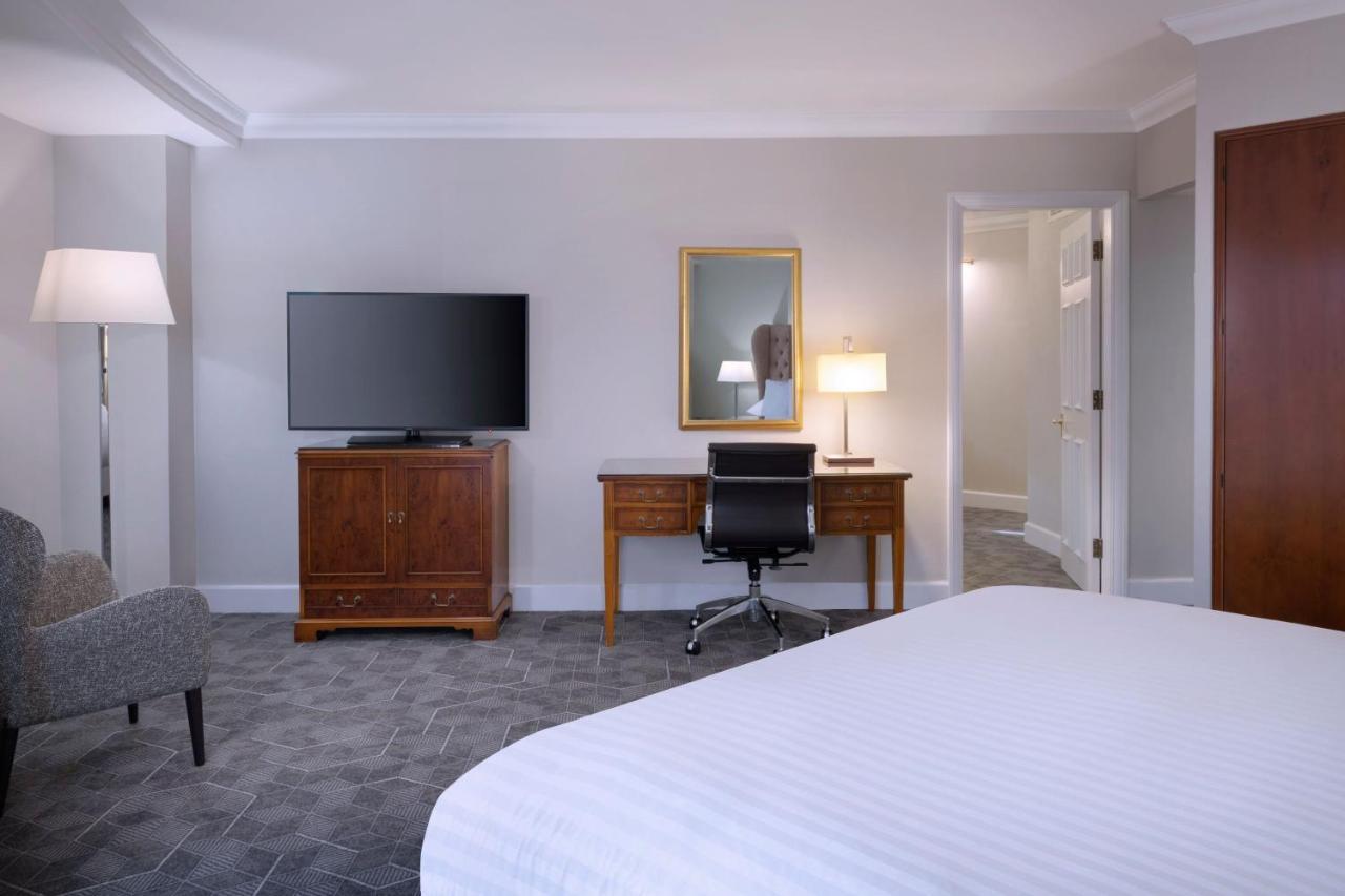 Hotel Delta By Marriott Centre