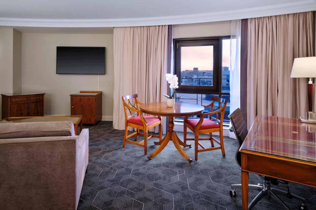 Delta By Marriott Centre 4*