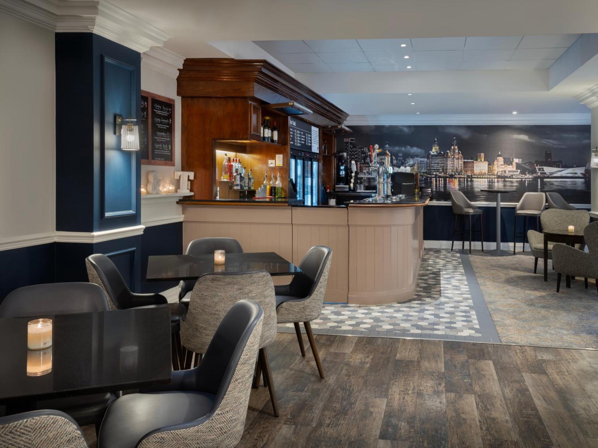 Delta By Marriott Centre